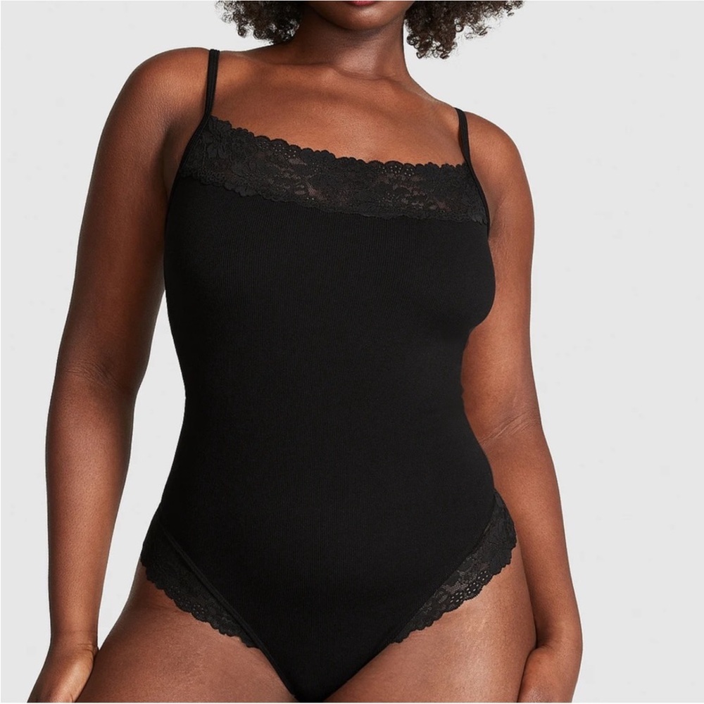 NWT Victoria’s Secret Pink Seamless Rib Lace-Trim Bodysuit